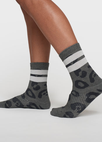 socks leopard | antra melee