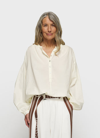 flowy blouse | faded pastel yellow