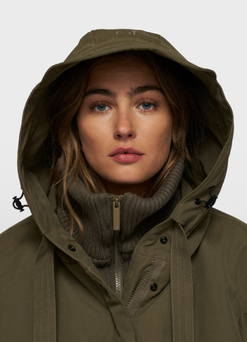 the queen parka | dark olive