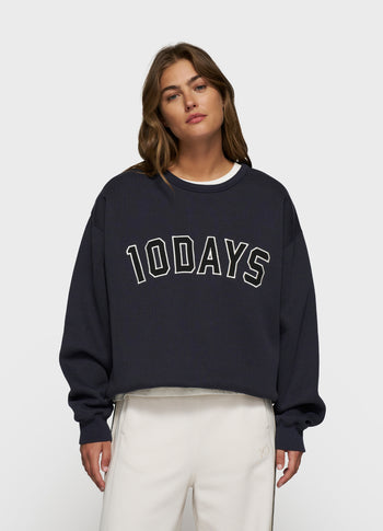 statement sweater | dark navy