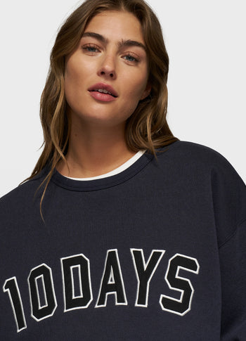 statement sweater | dark navy