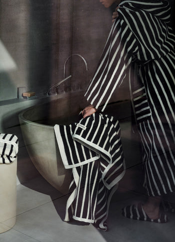 bathrobe stripes | black/ecru