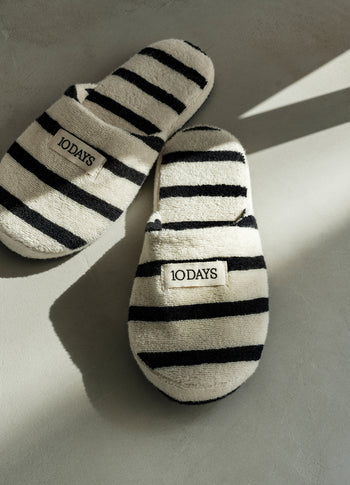 slippers stripes | ecru/black