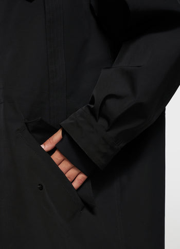 the famous raincoat | black