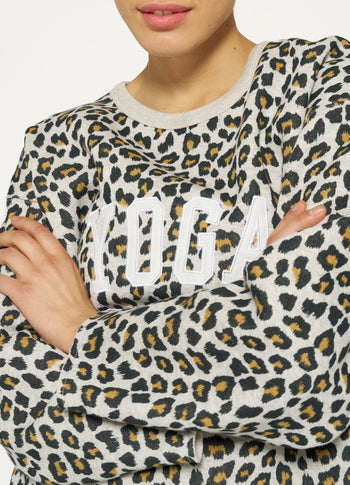 raw edge statement sweater leopard | light grey melee