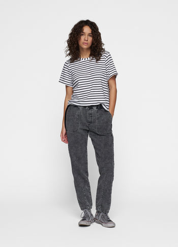 THE PETITE TEE STRIPES | white/black