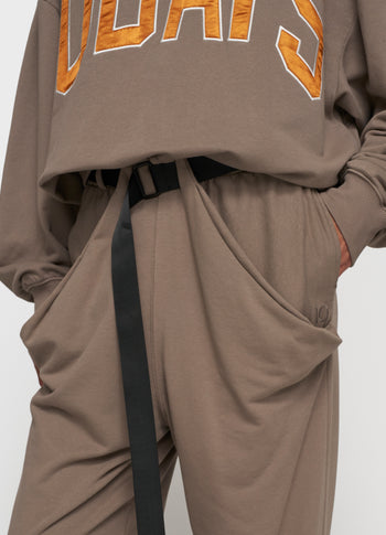 pleated belt jogger | moonrock