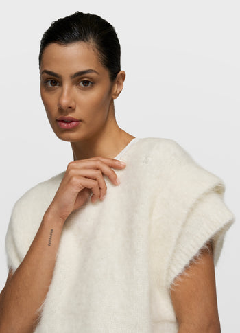 sleeveless knit sweater | ecru
