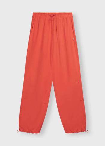 parachute pants | poppy red