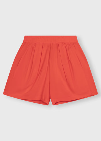 flowy viscose shorts | poppy red