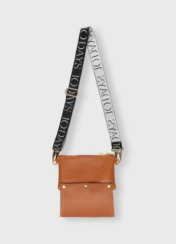 mini pouch fringe | saddle brown