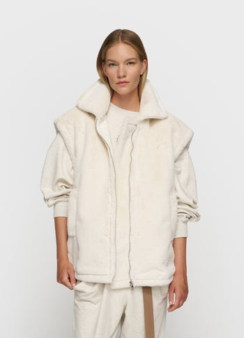 statement lammy gilet | cleansing kit