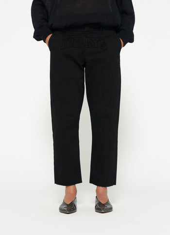 washed statement chino | black