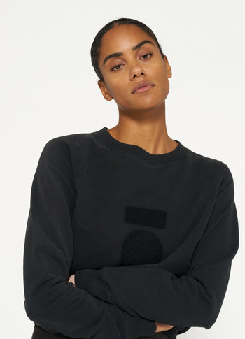 THE CREW NECK SWEATER | black