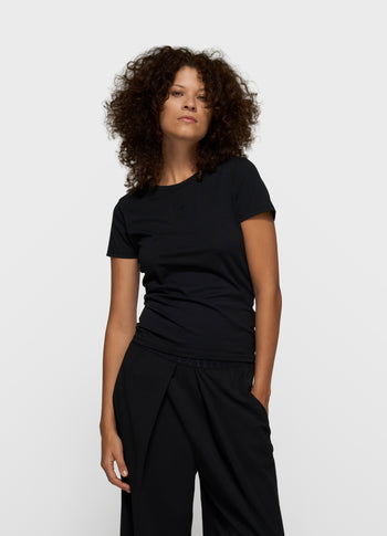 slim short sleeve tee | black