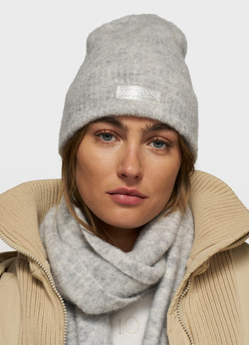 soft hairy knit beanie | light grey melee