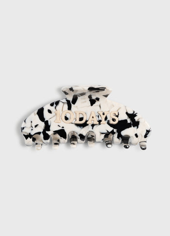 hair claw | ecru/black