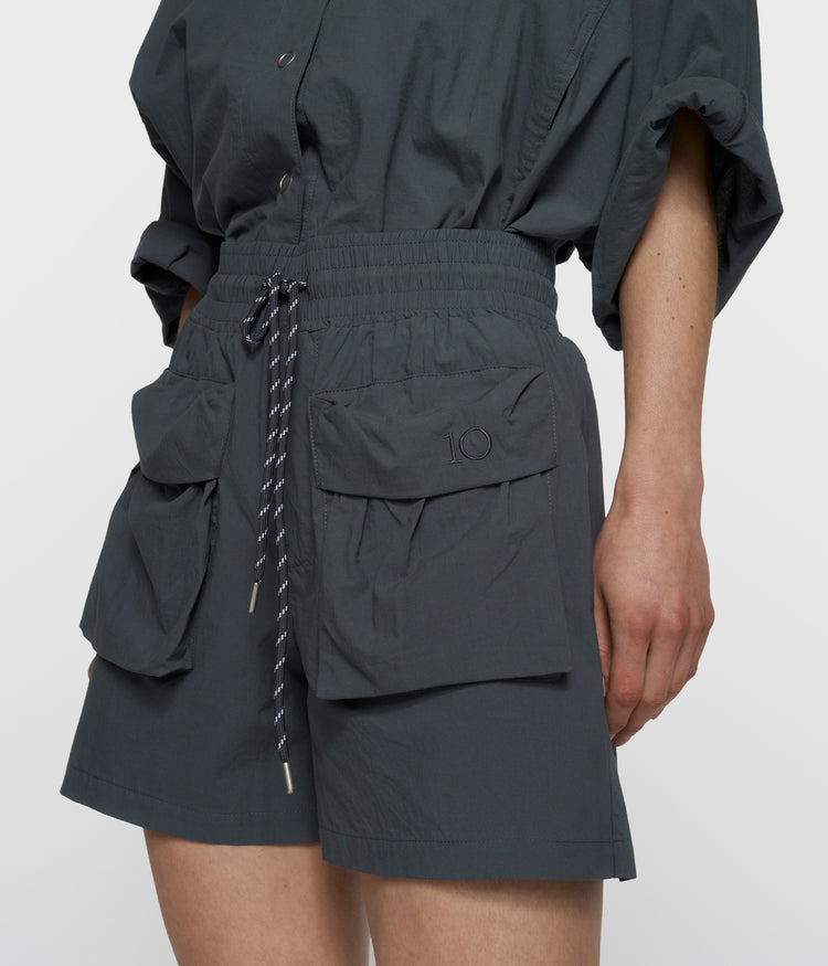 crinkle utility shorts | steel blue
