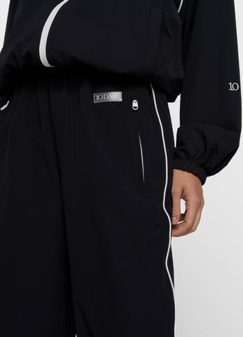 hooded travel jacket | black