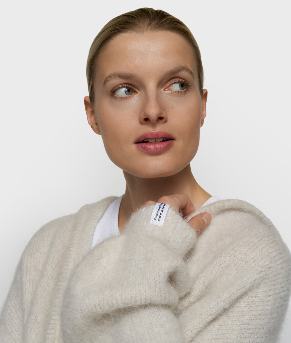 Kapuzenstrickpullover mit Lurex | ecru