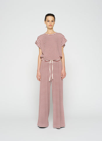 square tee stripe | warm white/burgundy