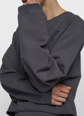 silent chique raglan sweater | steel blue