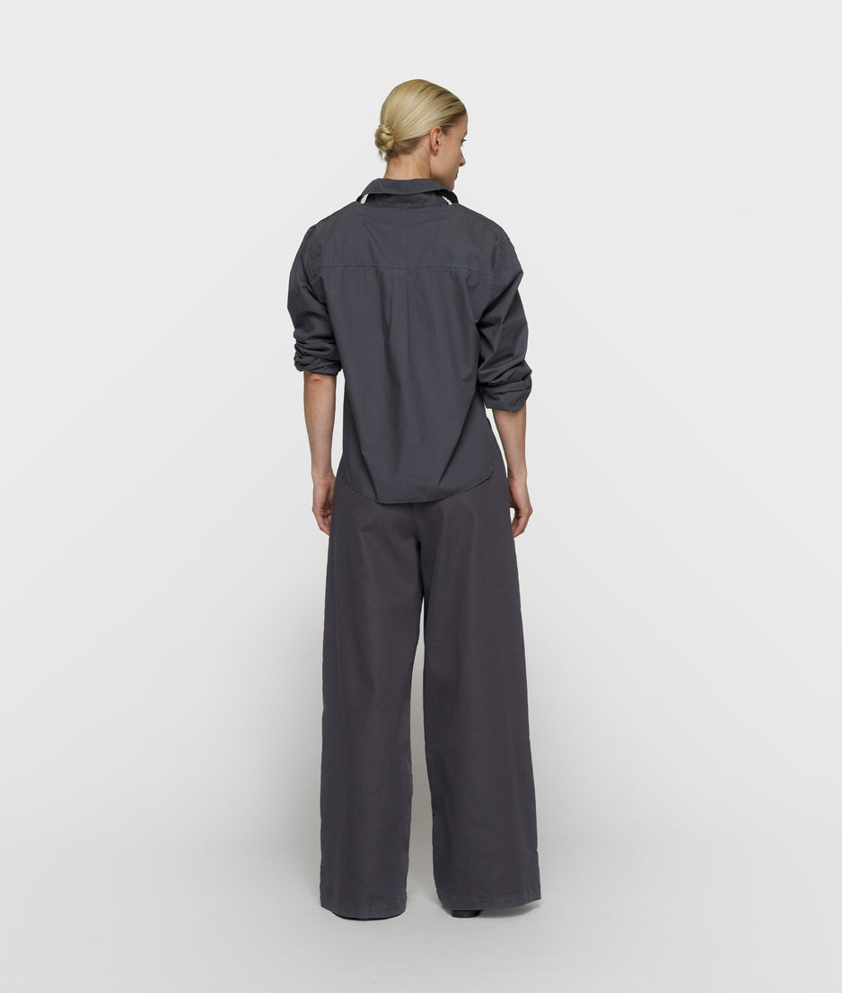 Weite Hose aus Jog Twill | steel blue
