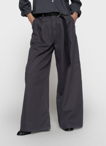 Weite Hose aus Jog Twill | steel blue