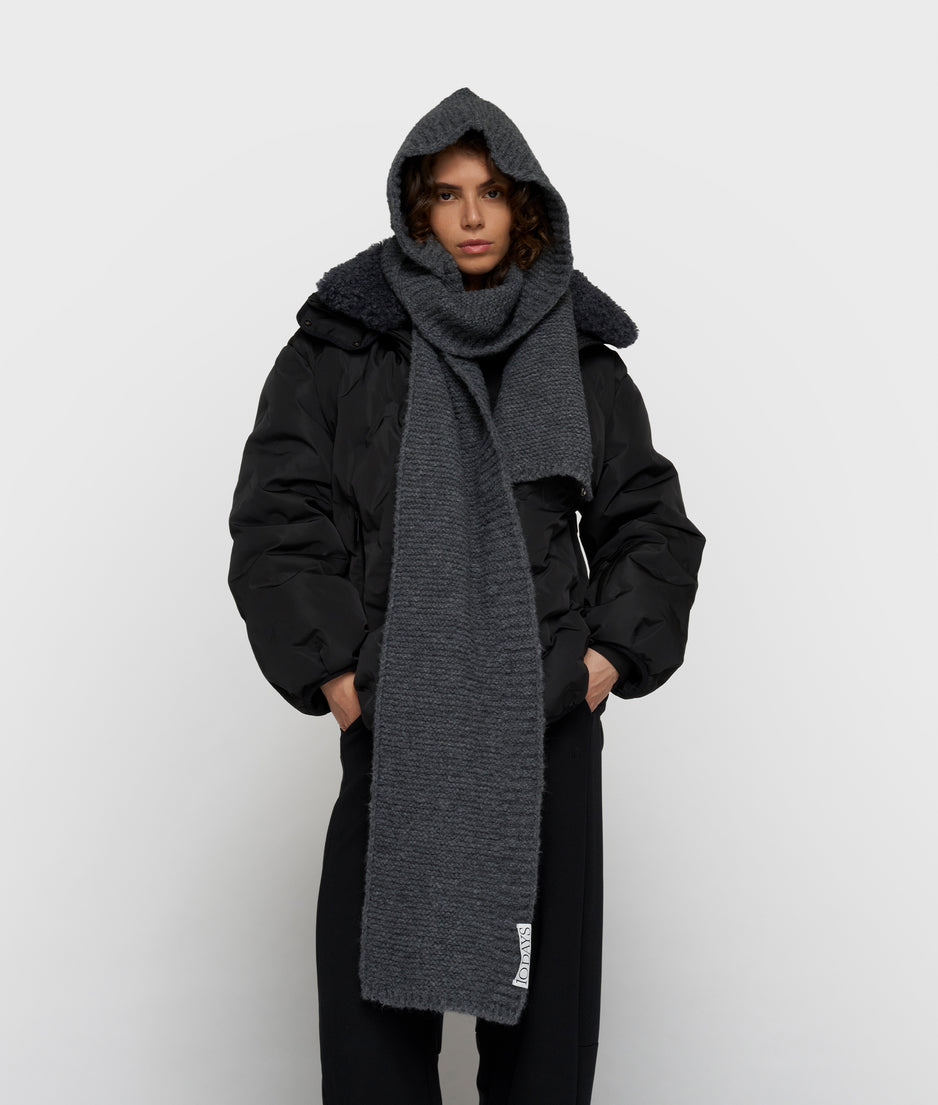 Kapuzenstrickschal | antra melee