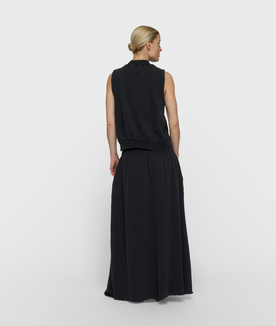 smocked top | dark charcoal