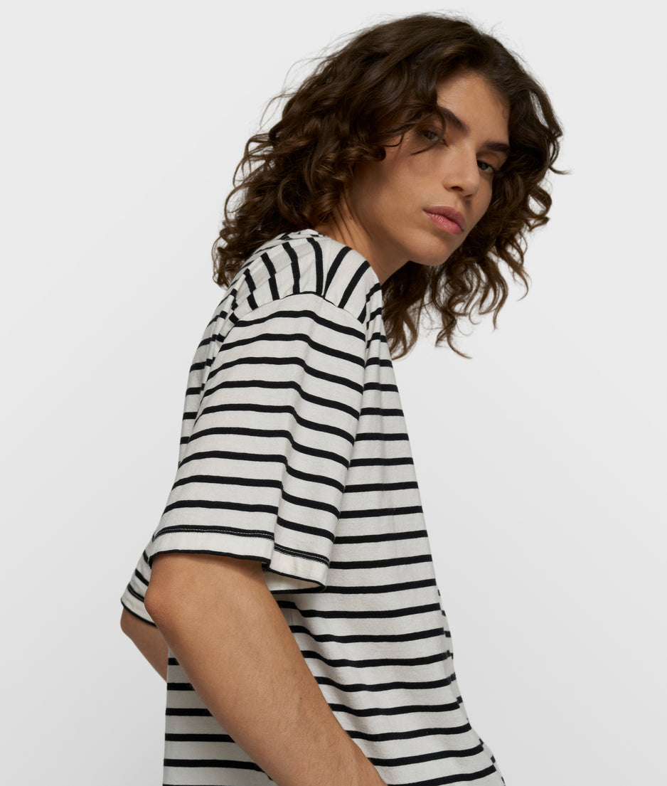 THE TEE STRIPES | white/black