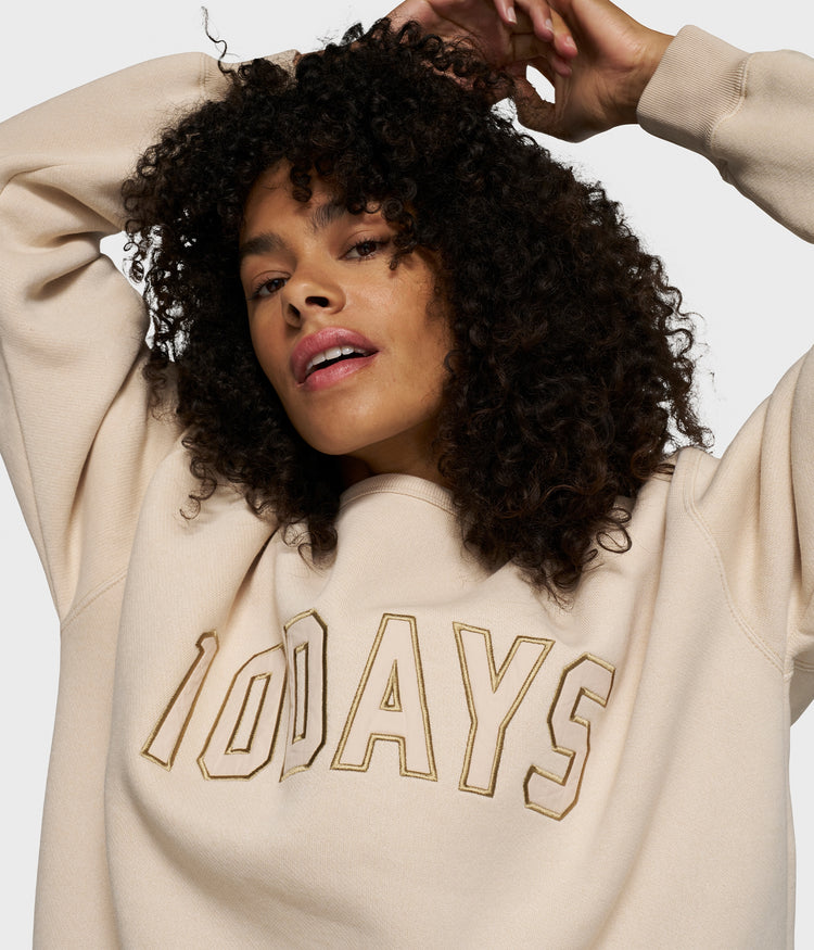 statement sweater | light earth
