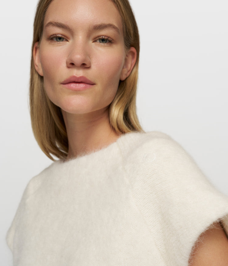 balloon hairy knit top | ecru