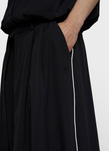 wide travel skirt | black