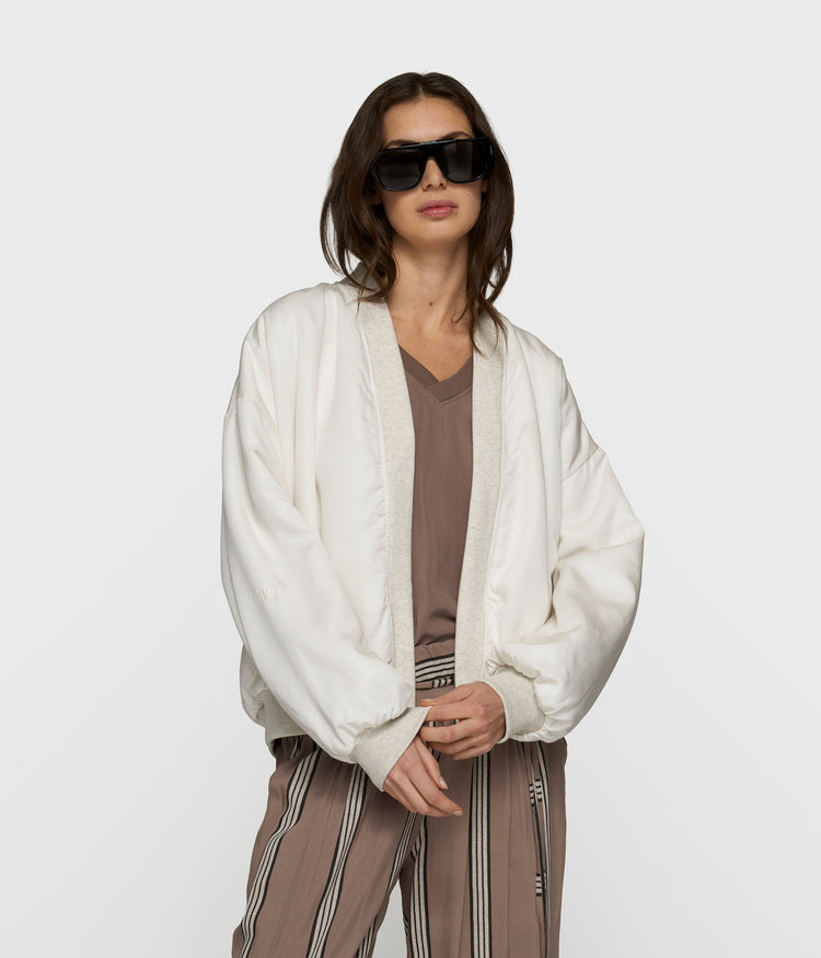 fleece bomber | soft white melee