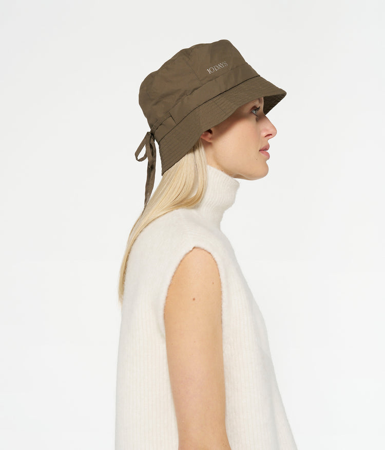 bucket hat | dark moss