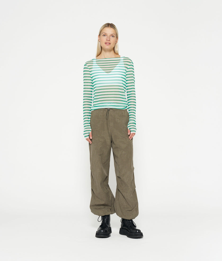 mesh tee stripe | ecru/apple green