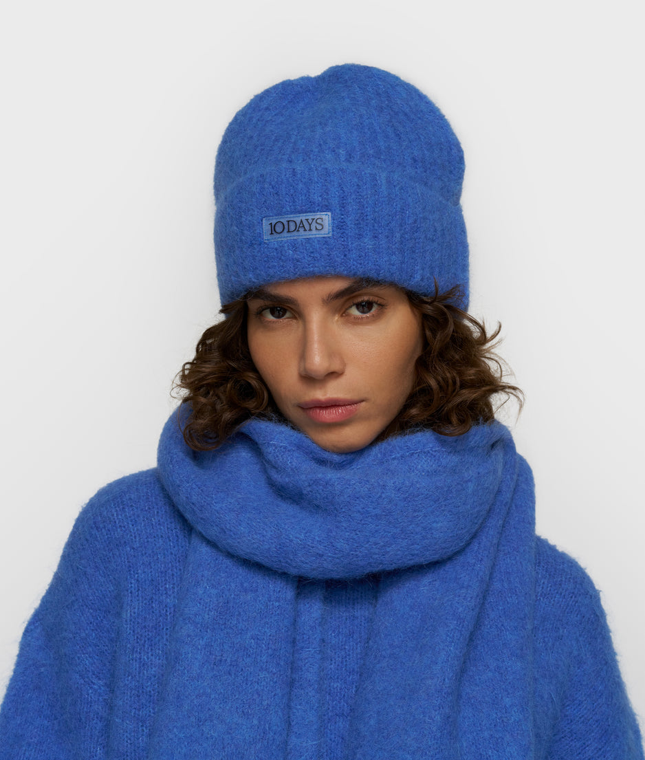 Beanie aus Alpakamix | ultramarine