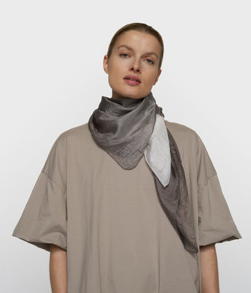 Seidenschal Dip Dye | mid grey