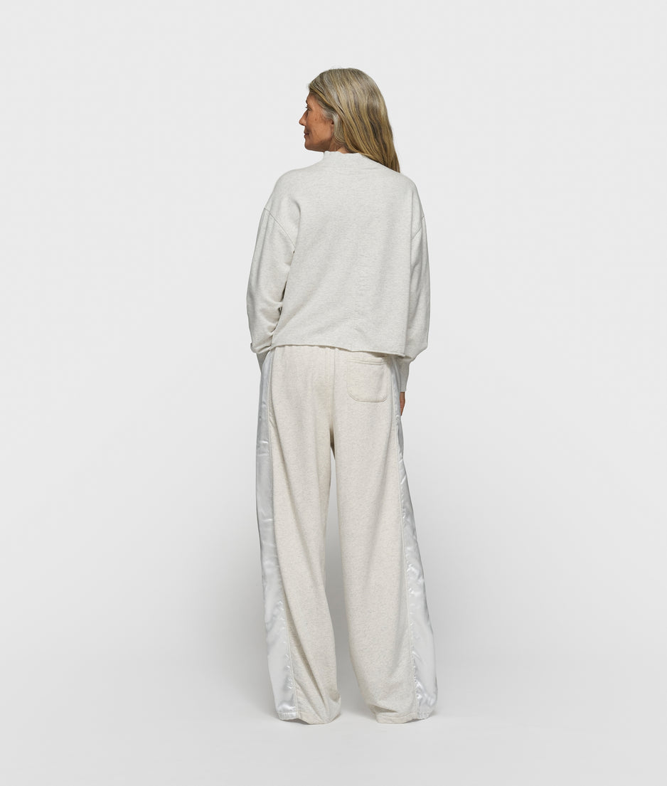 petit sweater curly 10 | soft white melee