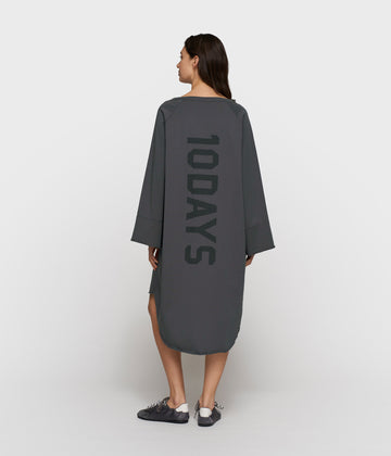 jersey logo dress | steel blue