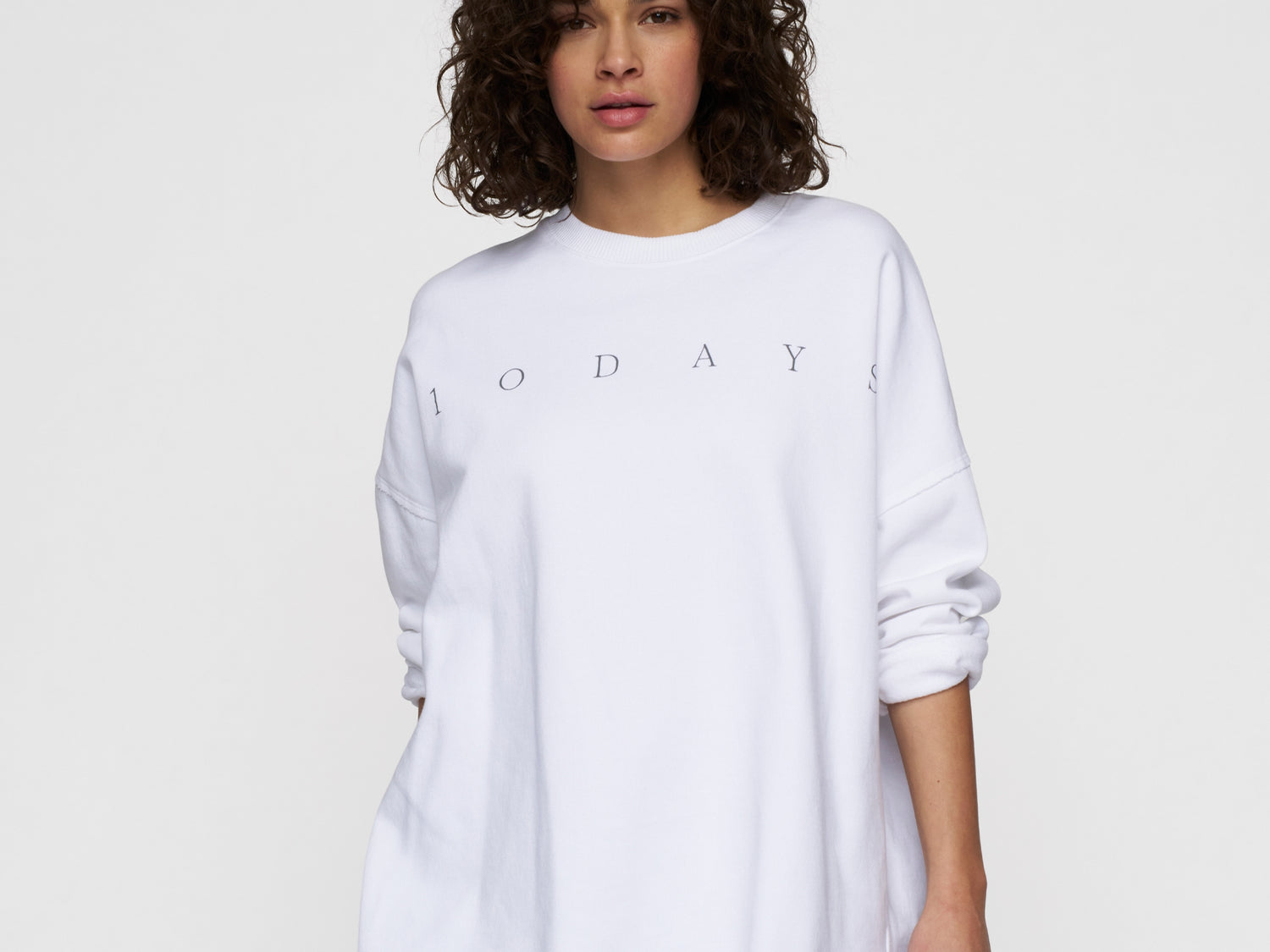 beach sweater | white