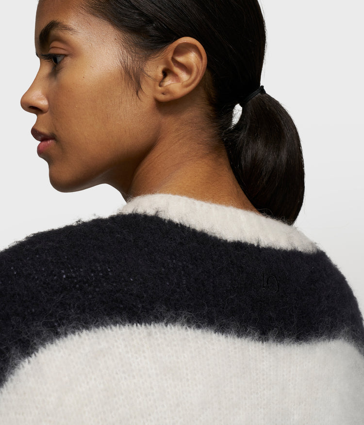 cropped hairy knit sweater stripes | ecru/black