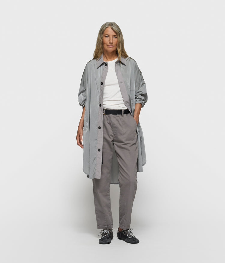 belted pants jog twill | light graphite