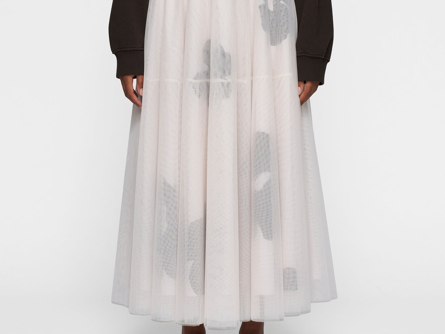 tulle skirt flower | ecru