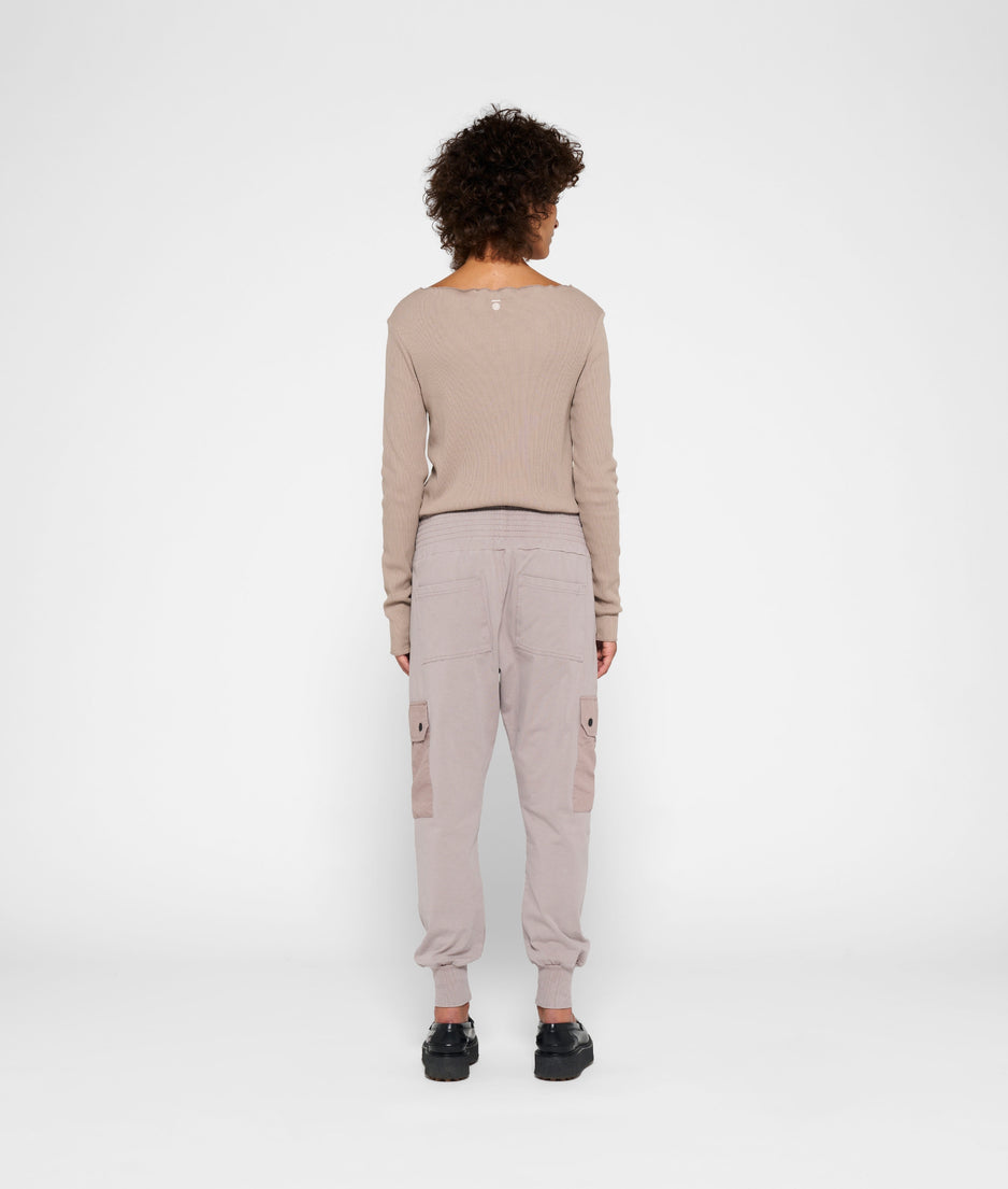 soft rib boatneck tee | warm taupe