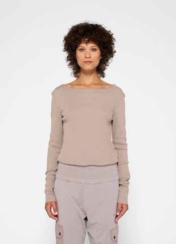 soft rib boatneck tee | warm taupe