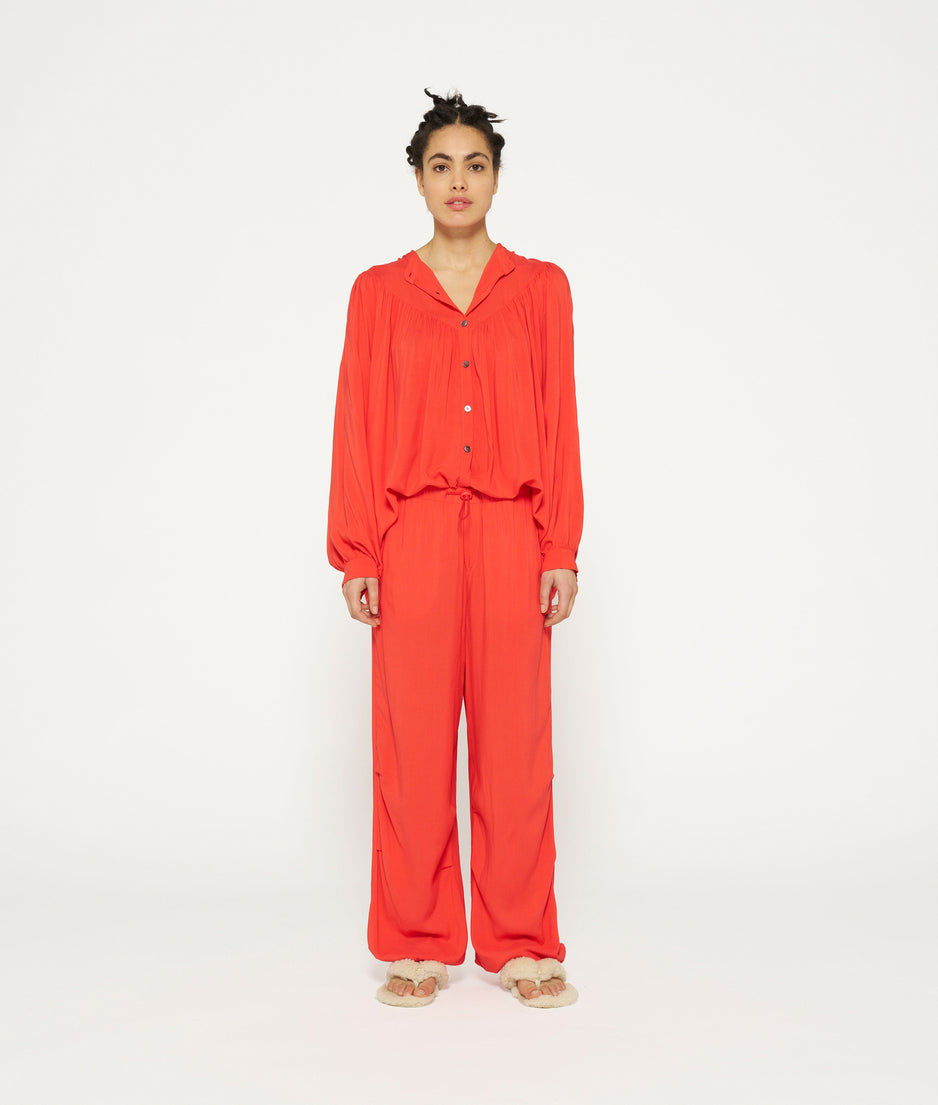 flowy pleated blouse | poppy red