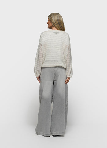 thin v-neck knit sweater | light grey melee/ecru