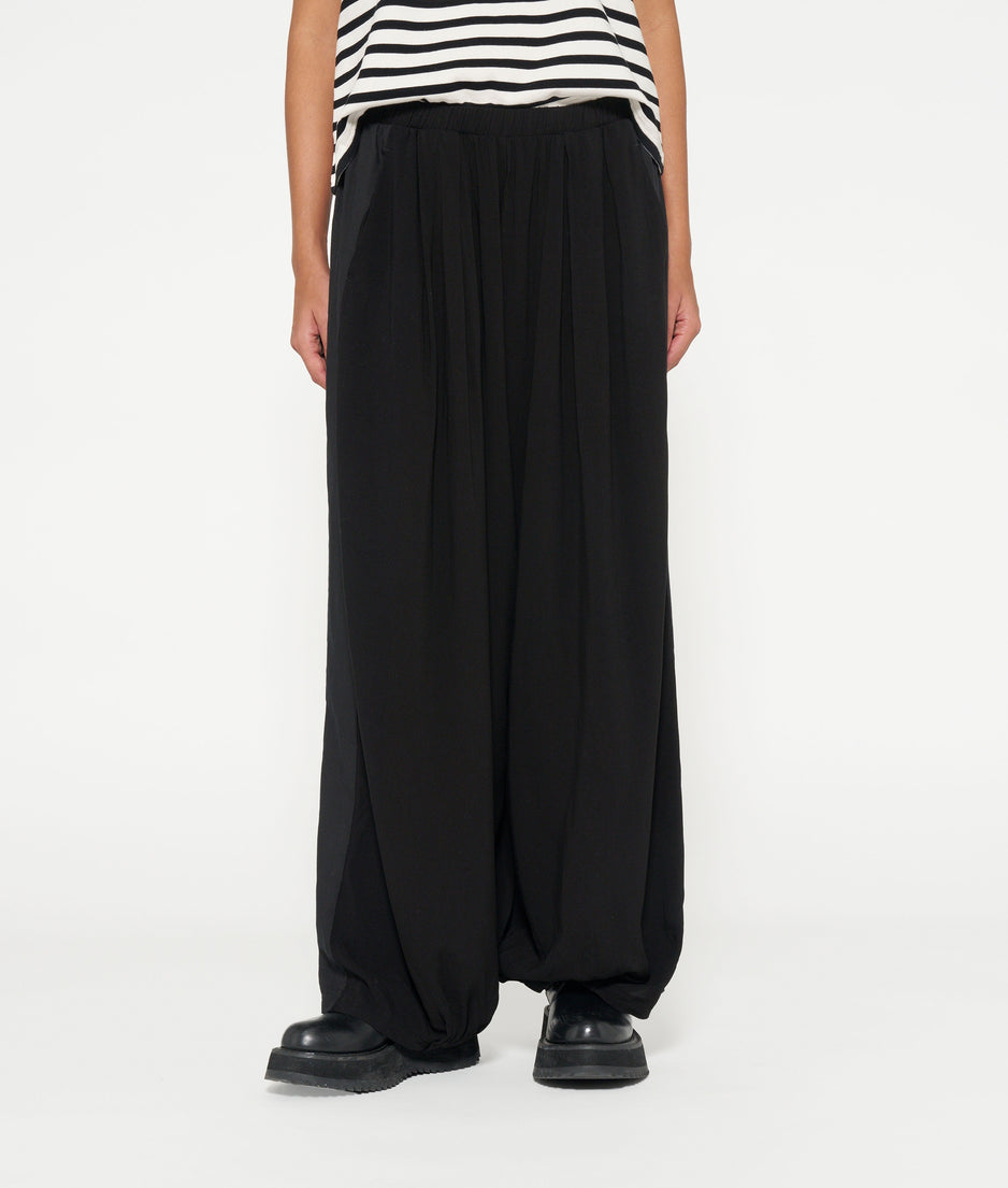 flowy pants | black